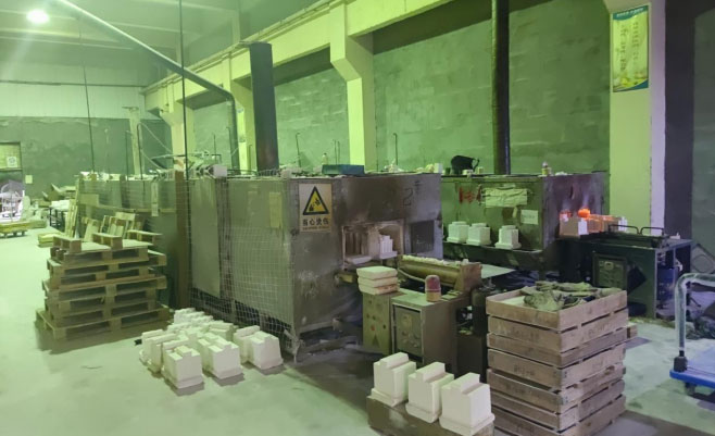 Bulletproof ceramic tile production room