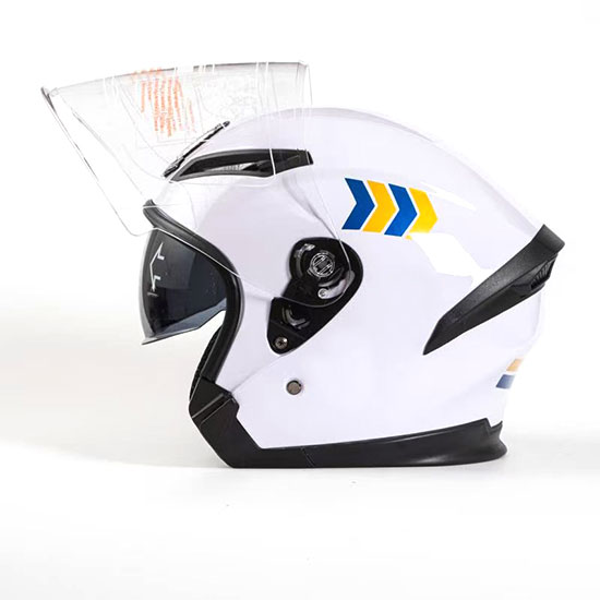 Iron Riding helmet Half helmet Holding helmet white duty protection helmet traffic patrol