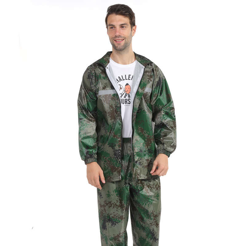 Camouflage raincoat rain pants split suit adult outdoor flood control and disaster relief on duty to fight floods