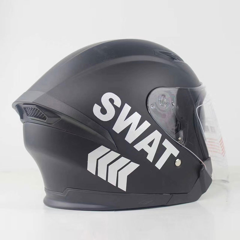 Iron Riding helmet Half helmet Holding helmet white duty protection helmet traffic patrol